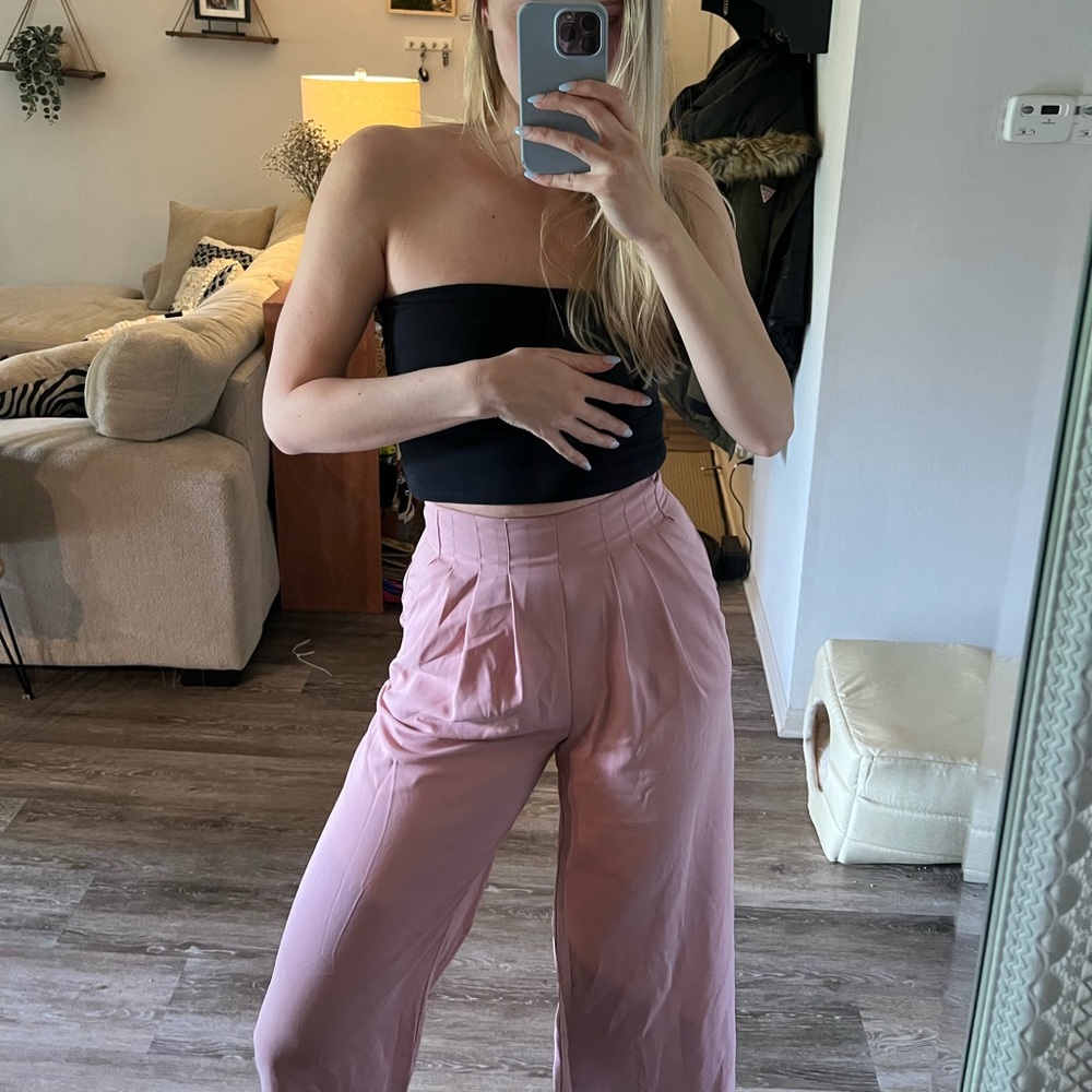 Pink flared pants - Picture 2 of 2